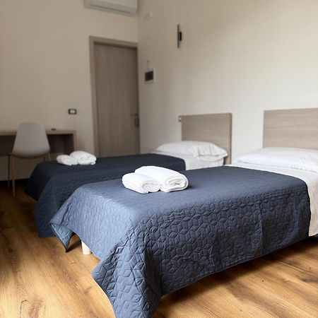 Infinity House - Eleganza Moderna Tra Treviso E Venezia Hotel Casièr Buitenkant foto