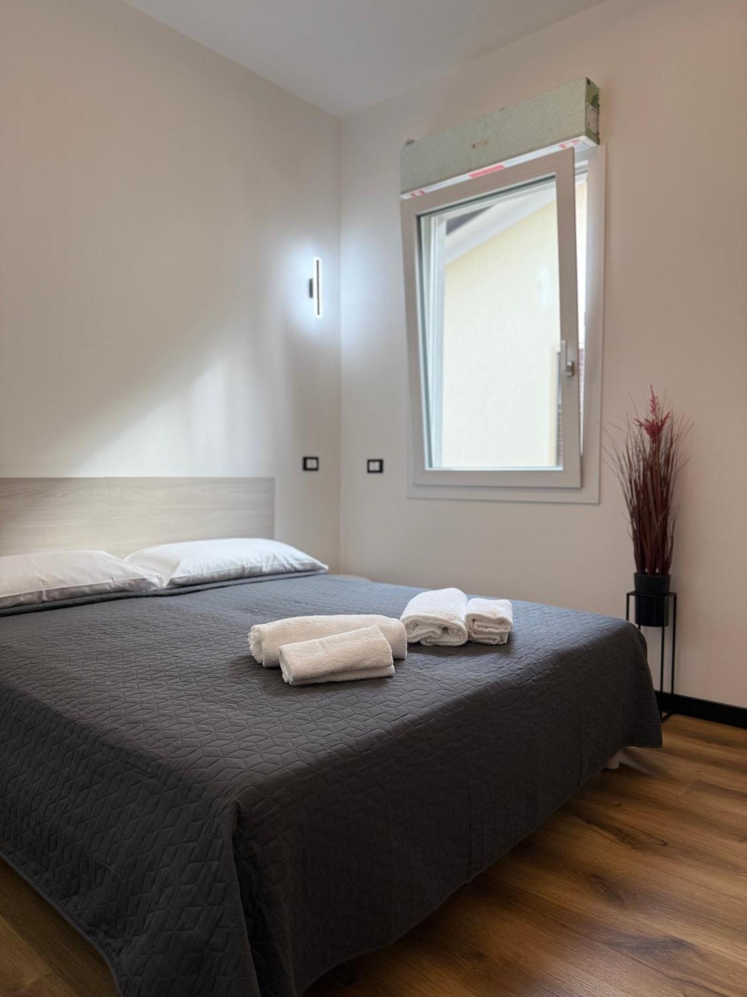 Infinity House - Eleganza Moderna Tra Treviso E Venezia Hotel Casièr Buitenkant foto