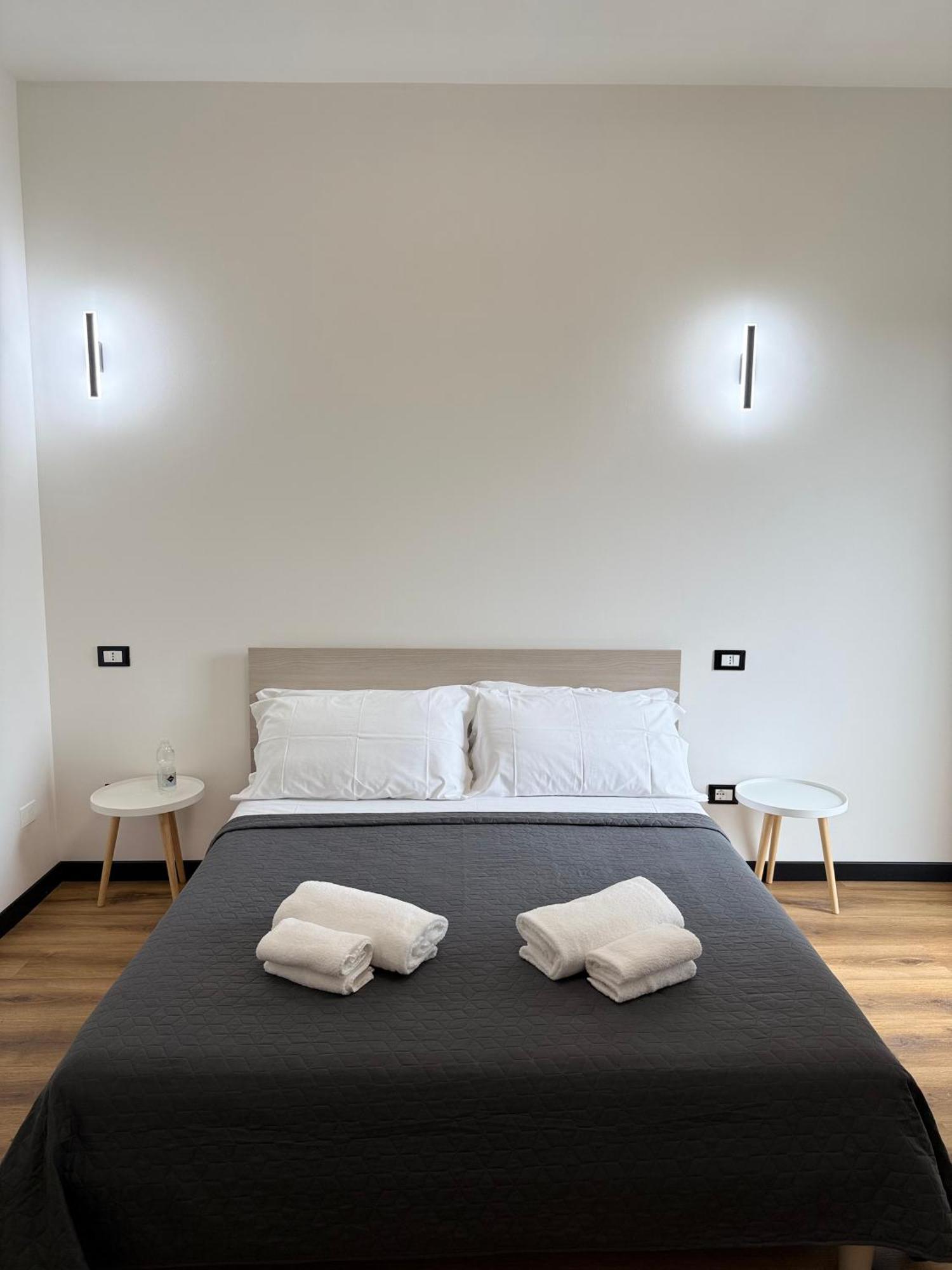 Infinity House - Eleganza Moderna Tra Treviso E Venezia Hotel Casièr Buitenkant foto
